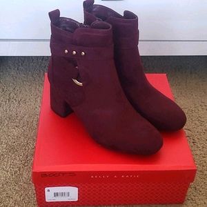 NWT Kelly & Katie ankle boot Thelma Boudeaux